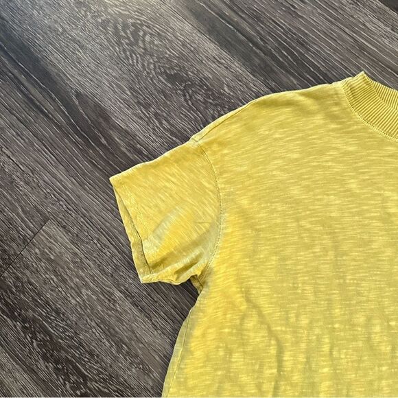 Mododoc short sleeve mock neck tee - Picture 2 of 7